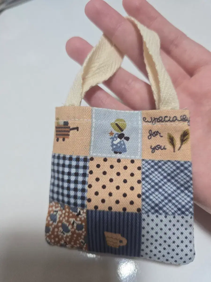 thumbnail-5